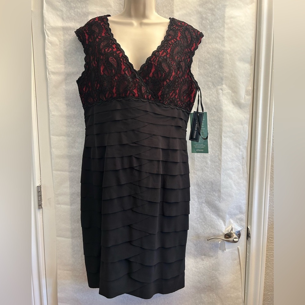 Jones Wear Black & Red Sleeveless‎ Lace Tiered Dress NWT. Sz-14. Y14